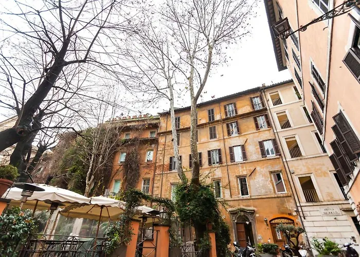 Апартаменты Navona Artist 8 *